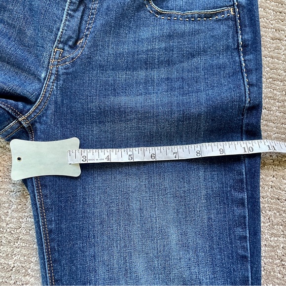 LEVI'S SLENDER BOOTCUT 526 JEANS - Picture 7 of 7